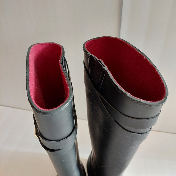 EUC Tommy Hilfiger Women's Coree Rain Boots Rubber Red Knit Fabric lined  Size9 - Picture 5 of 10